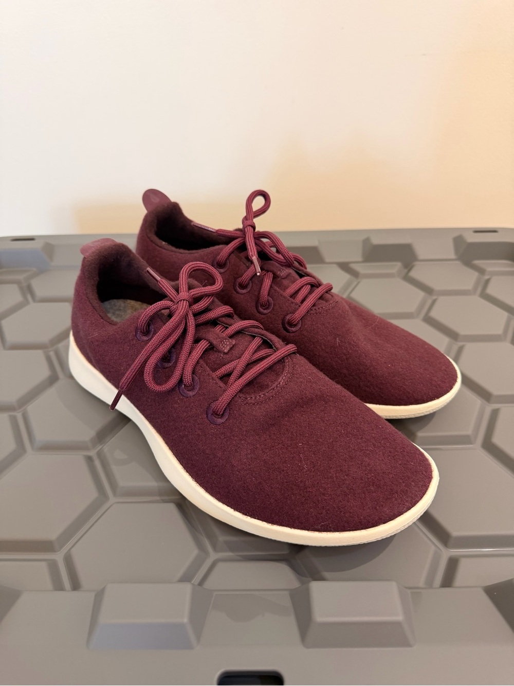 Allbirds Men's Wool Runners - Burgundy - NEW